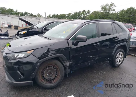 2019 Toyota Rav4 Le z USA, uszkodzony, nr VIN 2T3F1RFV0KW063127